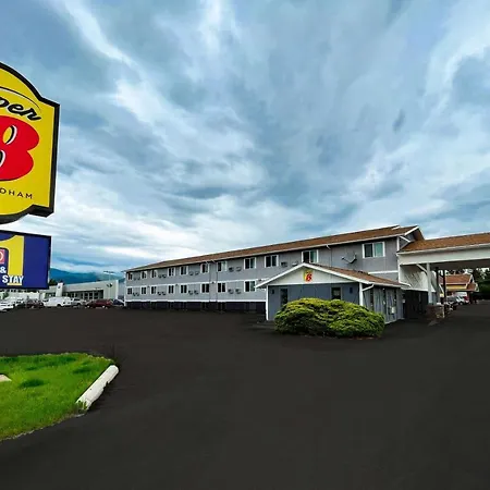 Super 8 By Wyndham Missoula/Brooks Street Hotel